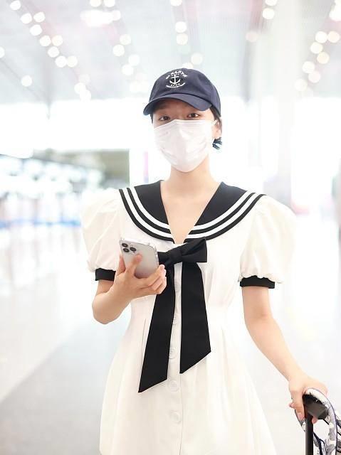 袖服装的穿搭要点qy千亿国际泡泡